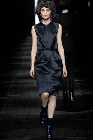 Look 3